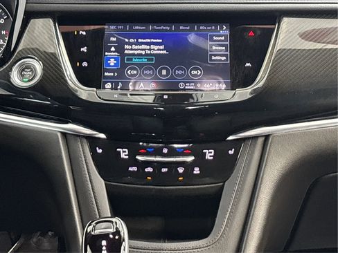 Used 2021 Cadillac XT6 Sport w/ LPO, ONYX Package image 19
