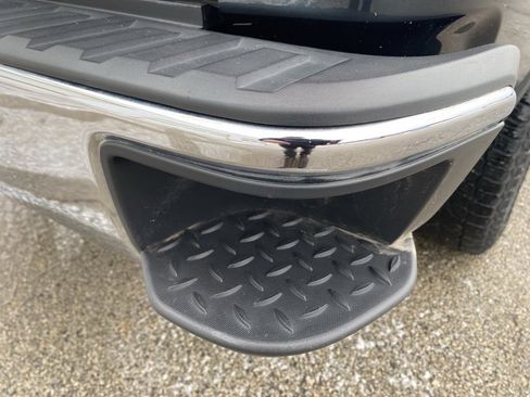 Used 2018 GMC Sierra 1500 SLE w/ SLE Value Package image 15