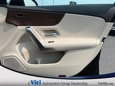 Used 2022 Mercedes-Benz A 220 A 220 image 28