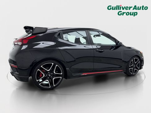 Used 2022 Hyundai Veloster N FWD image 9