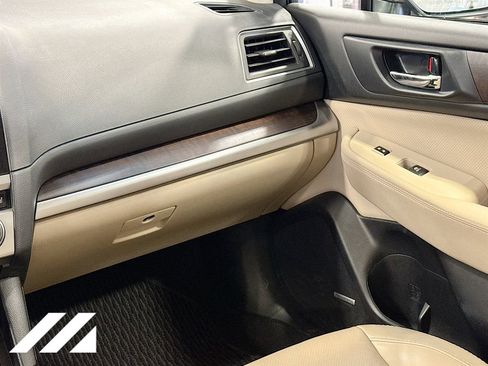 Used 2017 Subaru Outback 2.5i Limited AWD/4WD image 26