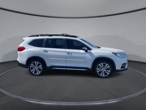 Used 2022 Subaru Ascent Touring AWD/4WD image 9