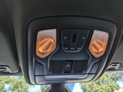 Used 2022 RAM 1500 Lone Star image 4