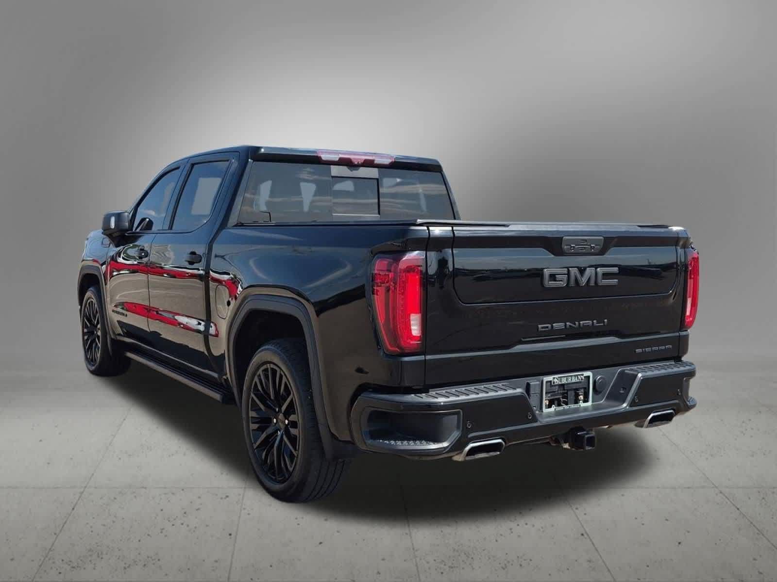 Used 2021 GMC Sierra 1500 Denali w/ Denali Ultimate Package AWD/4WD image 3