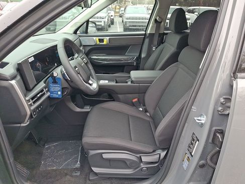 New 2026 Hyundai Santa Fe SE AWD/4WD image 10