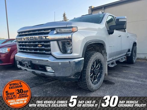Used 2021 Chevrolet Silverado 2500 LTZ w/ LTZ Plus Package AWD/4WD image 4