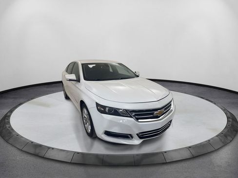 Used 2020 Chevrolet Impala LT w/ LT Convenience Package FWD image 3