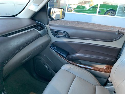 Used 2016 Chevrolet Suburban LTZ image 39
