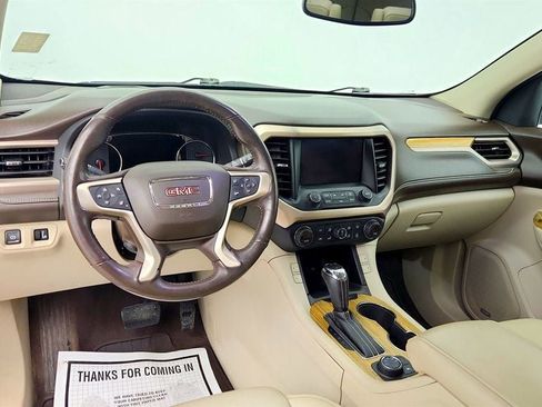 Used 2019 GMC Acadia Denali image 13