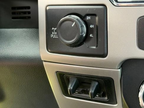 Used 2022 Ford F250 Lariat w/ Camper Package AWD/4WD image 24