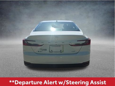 Used 2026 Toyota Camry LE FWD image 5