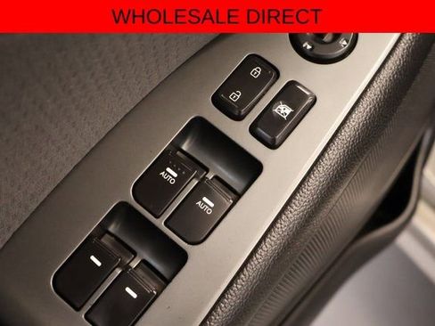 Used 2012 Kia Optima Hybrid w/ Hybrid Convenience Pkg FWD image 10