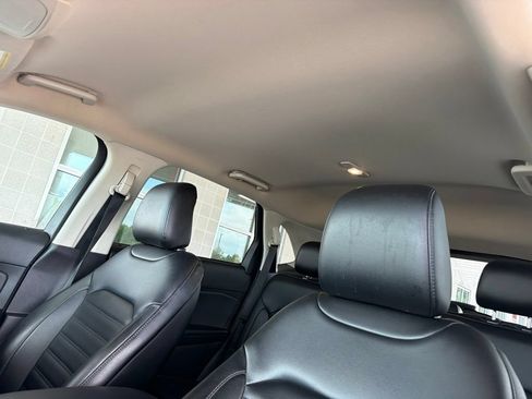 Used 2020 Ford Edge SEL w/ Convenience Package AWD/4WD image 19