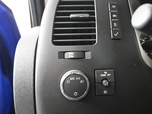 Used 2013 GMC Sierra 2500 SLE w/ SLE Preferred Package image 23