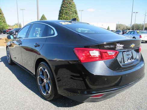 Used 2024 Chevrolet Malibu LT image 4