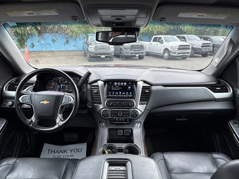 Used 2016 Chevrolet Suburban LT w/ Luxury Package AWD/4WD image 19