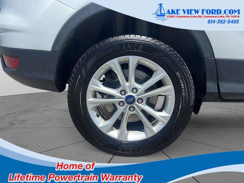 Used 2019 Ford Escape SEL AWD/4WD image 3