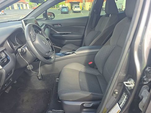 Used 2021 Toyota C-HR Nightshade image 3