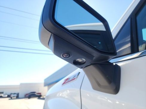 New 2026 Chevrolet Silverado 1500 LTZ w/ Z71 Off-Road Package image 12