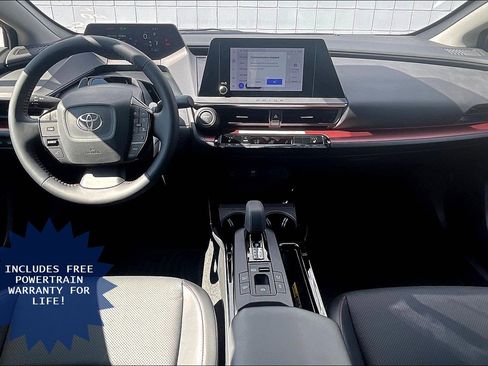 New 2026 Toyota Prius Plug-In Hybrid FWD image 6