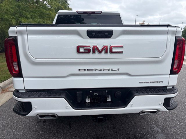 Used 2023 GMC Sierra 1500 Denali w/ Denali Reserve Package AWD/4WD image 9