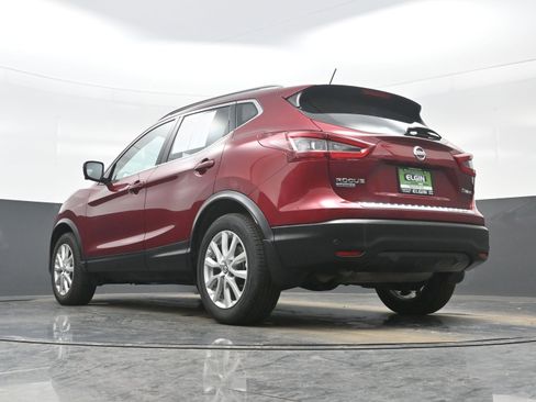 Used 2022 Nissan Rogue Sport SV w/ Technology Package image 27