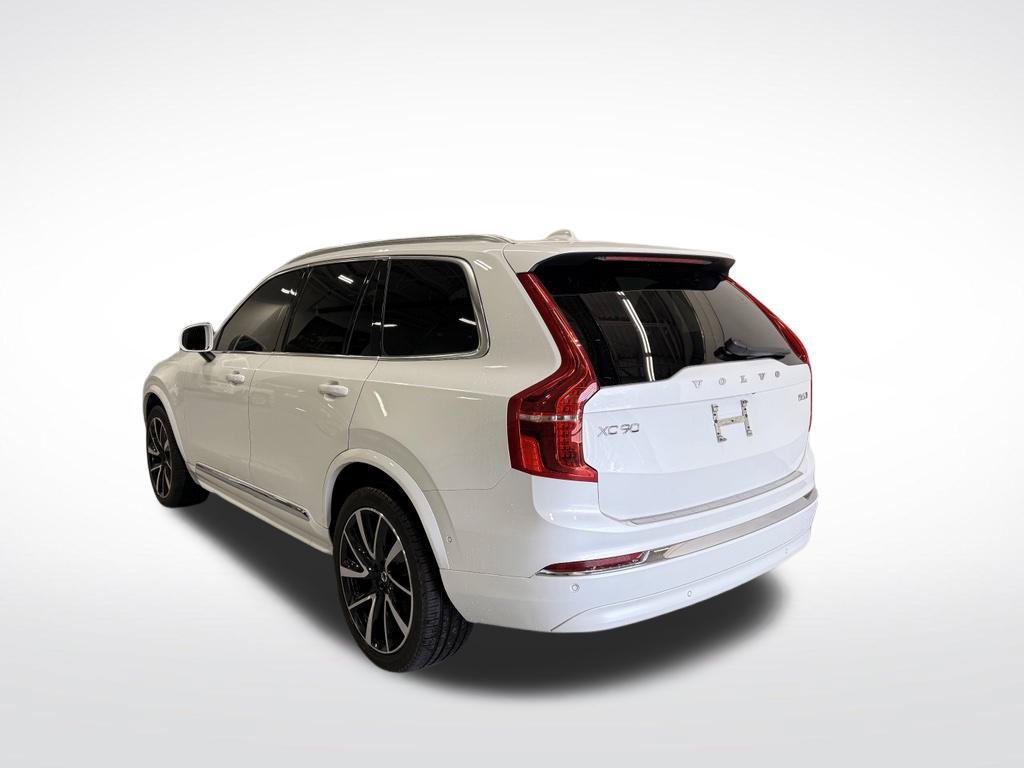 Used 2023 Volvo XC90 B6 Plus w/ Protection Package Premier AWD/4WD image 3