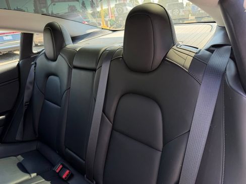 Used 2019 Tesla Model 3 Long Range RWD image 10