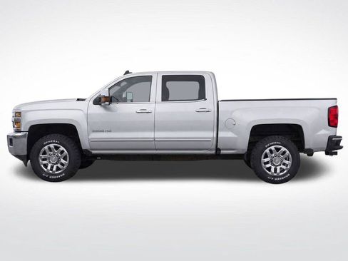 Used 2016 Chevrolet Silverado 2500 LTZ AWD/4WD image 8