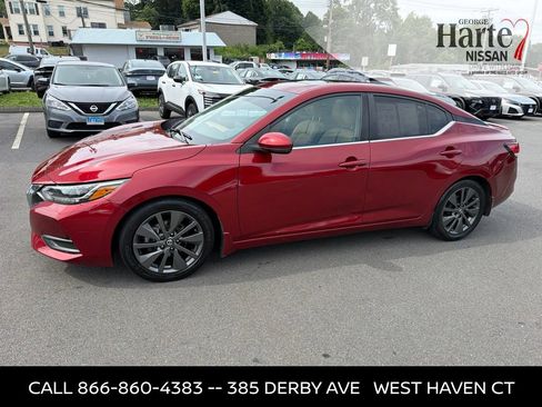 Used 2020 Nissan Sentra SV w/ SV Premium Package FWD image 4