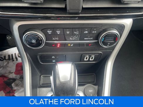 Used 2019 Ford EcoSport Titanium image 14