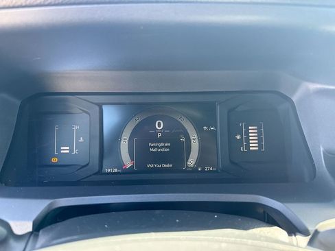 Used 2025 Toyota Tacoma SR RWD image 13
