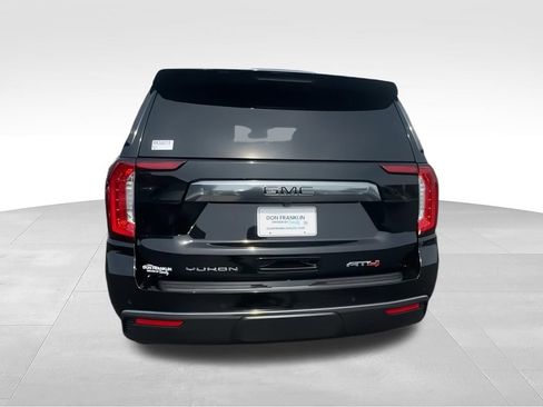 Used 2024 GMC Yukon AT4 w/ Technology Package AWD/4WD image 7