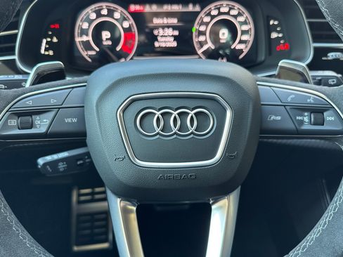 New 2025 Audi RS Q8 performance image 21