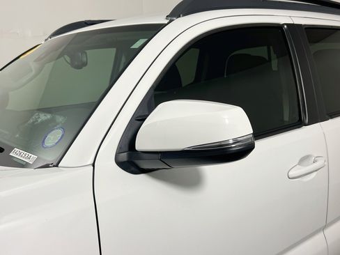 Used 2023 Toyota Tacoma SR5 w/ Technology Package RWD image 12