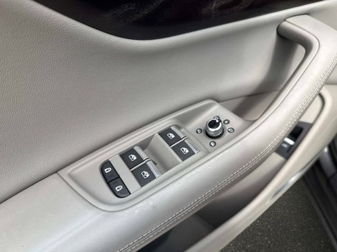 Used 2022 Audi Q7 3.0T Prestige image 20