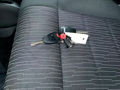 Used 2011 Jeep Wrangler Unlimited Sport image 12