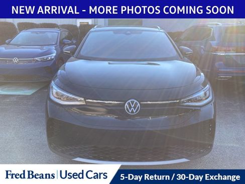 Used 2023 Volkswagen ID.4 Pro S Plus image 2