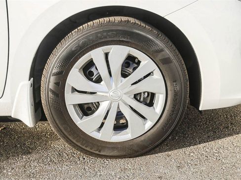 Certified 2025 Nissan Versa S w/ Trunk Package image 11