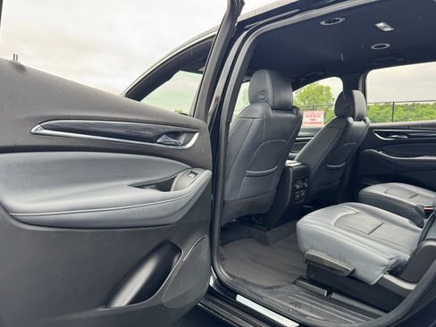 Used 2024 Buick Enclave Premium FWD image 41