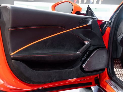 Certified 2025 Ferrari Roma Spider image 22