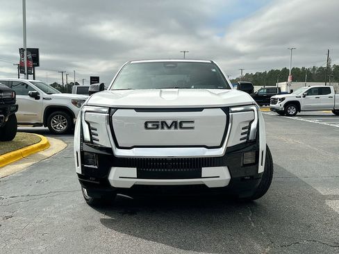 Used 2025 GMC Sierra EV Denali image 5