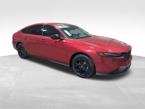 New 2025 Honda Accord SE image 8