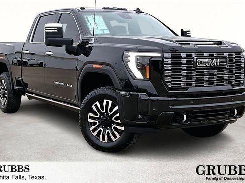 New 2026 GMC Sierra 2500 Denali Ultimate AWD/4WD image 1