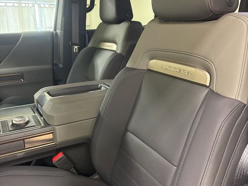 New 2025 GMC Hummer EV 3X image 17