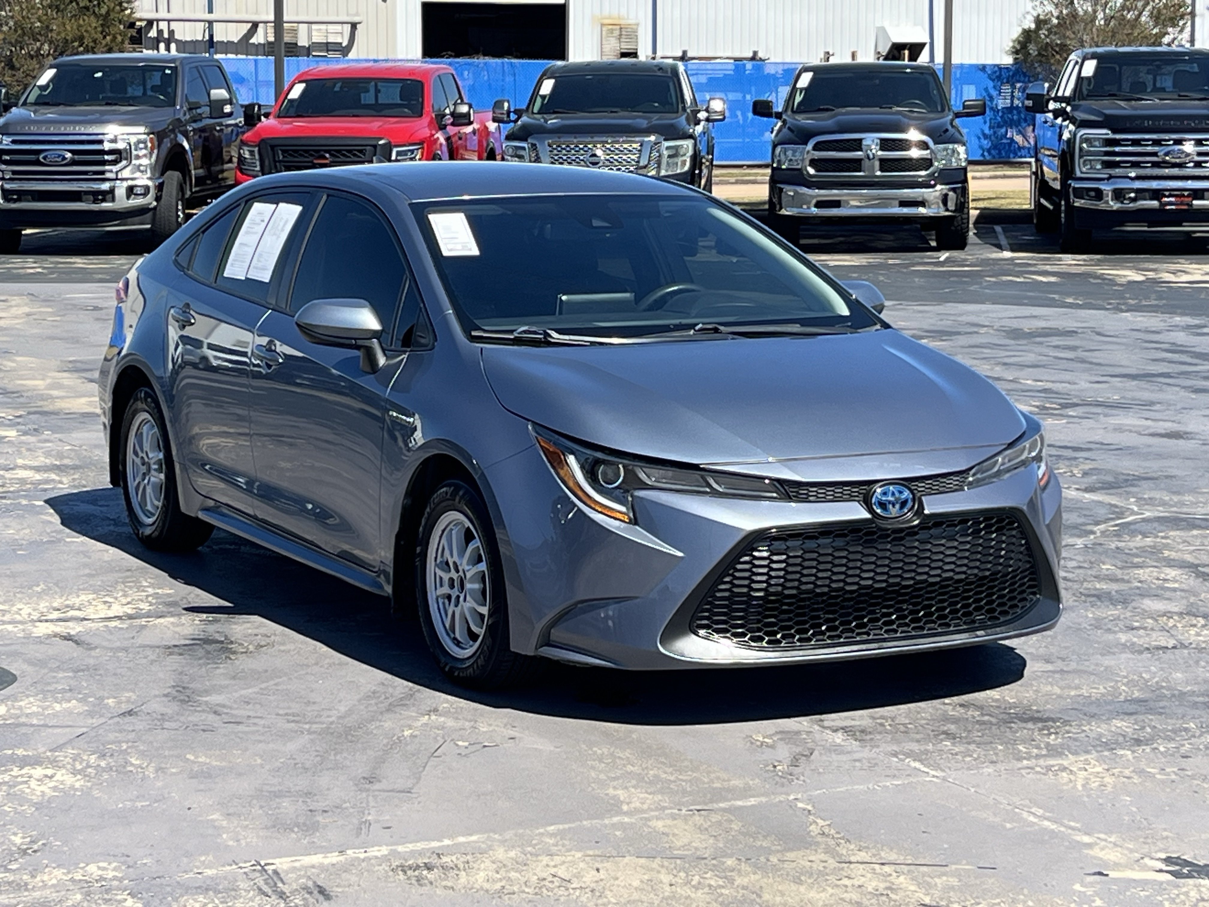 Used 2021 Toyota Corolla LE FWD image 5