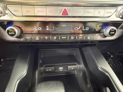 Used 2022 Kia Telluride LX AWD/4WD image 21