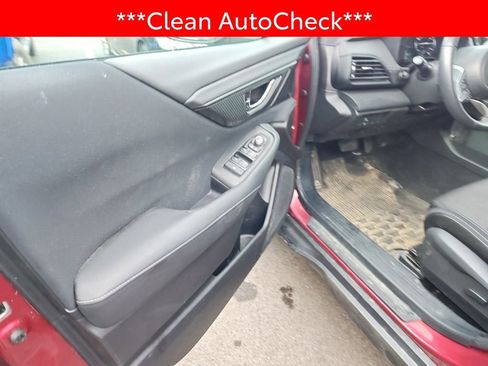 Used 2025 Subaru Outback Premium AWD/4WD image 4