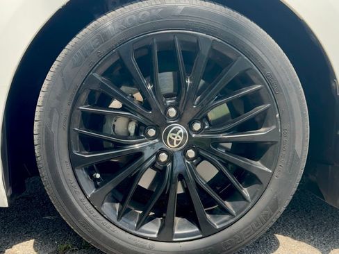 Used 2021 Toyota Camry SE FWD image 36