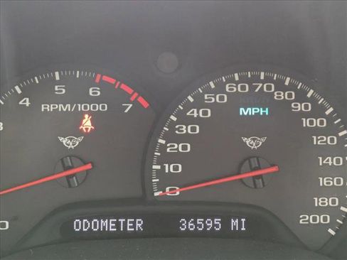 Used 2002 Chevrolet Corvette Convertible w/ Preferred Equipment Group2 image 6